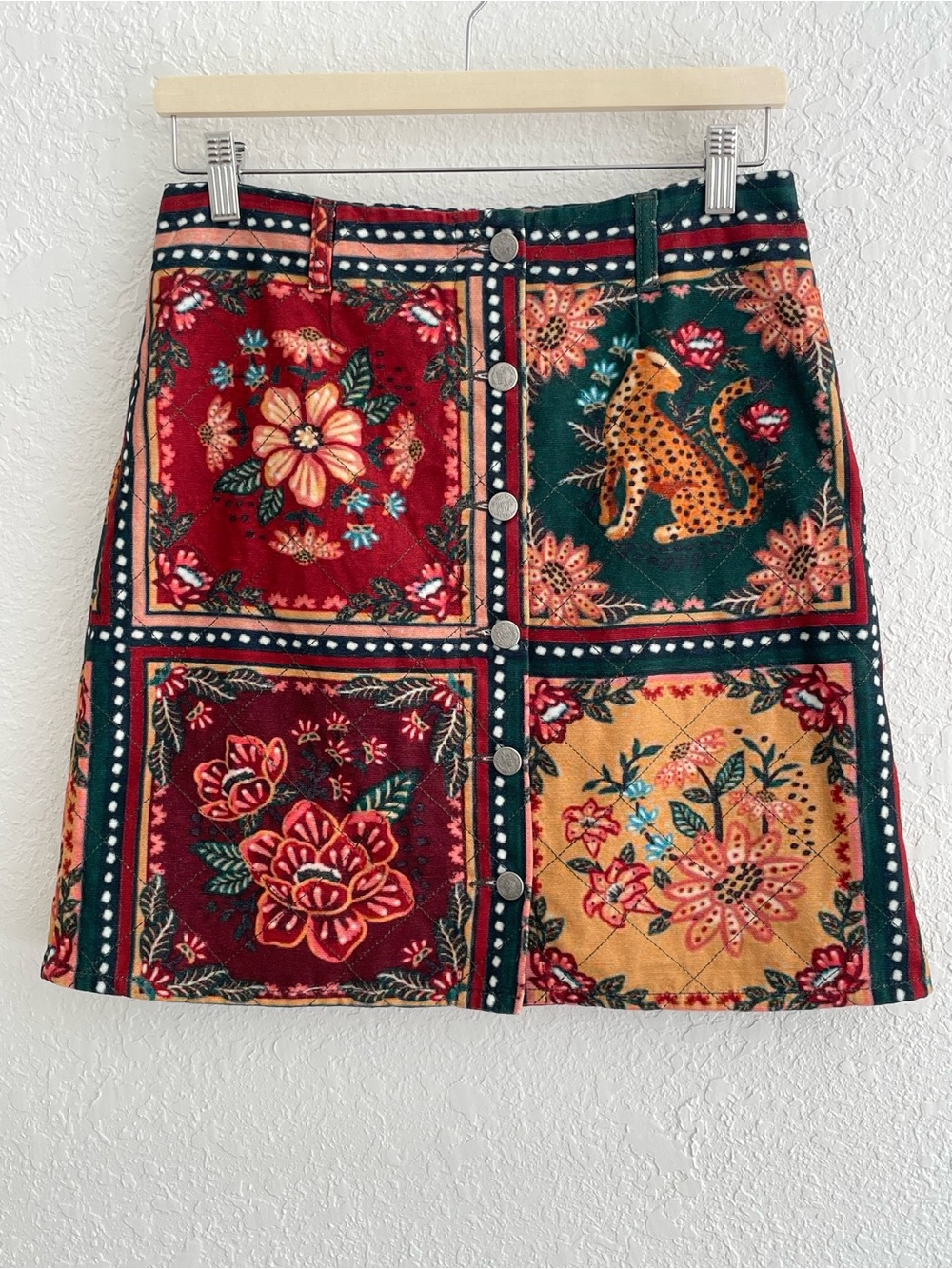 FARM Rio Multicolor Patchwork Floral & Leopard Button-Front Skirt - Picture 4 of 14